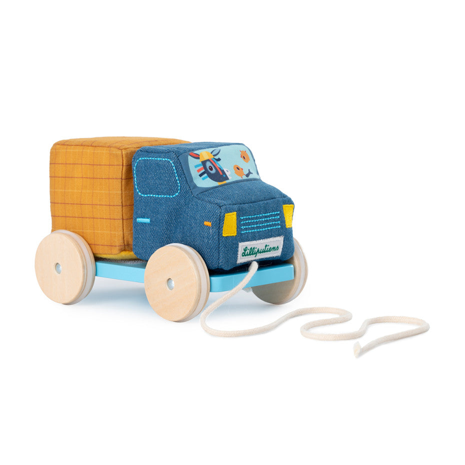 PULL ALONG TRUCK ROUTER