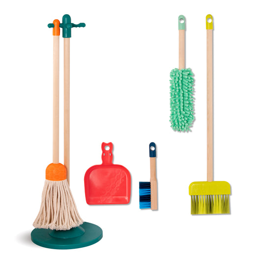 B. WOODEN CLEANING PLAY SET