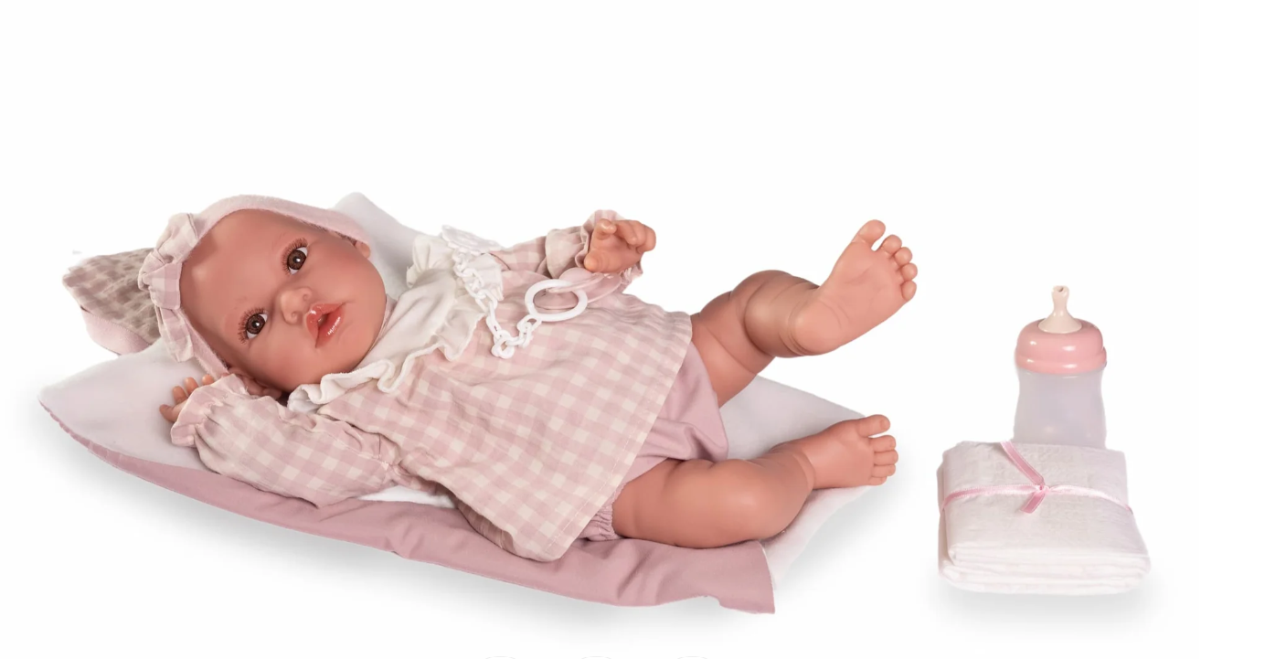 RECIÉN NACIDA ERIKA CAMBIADOR