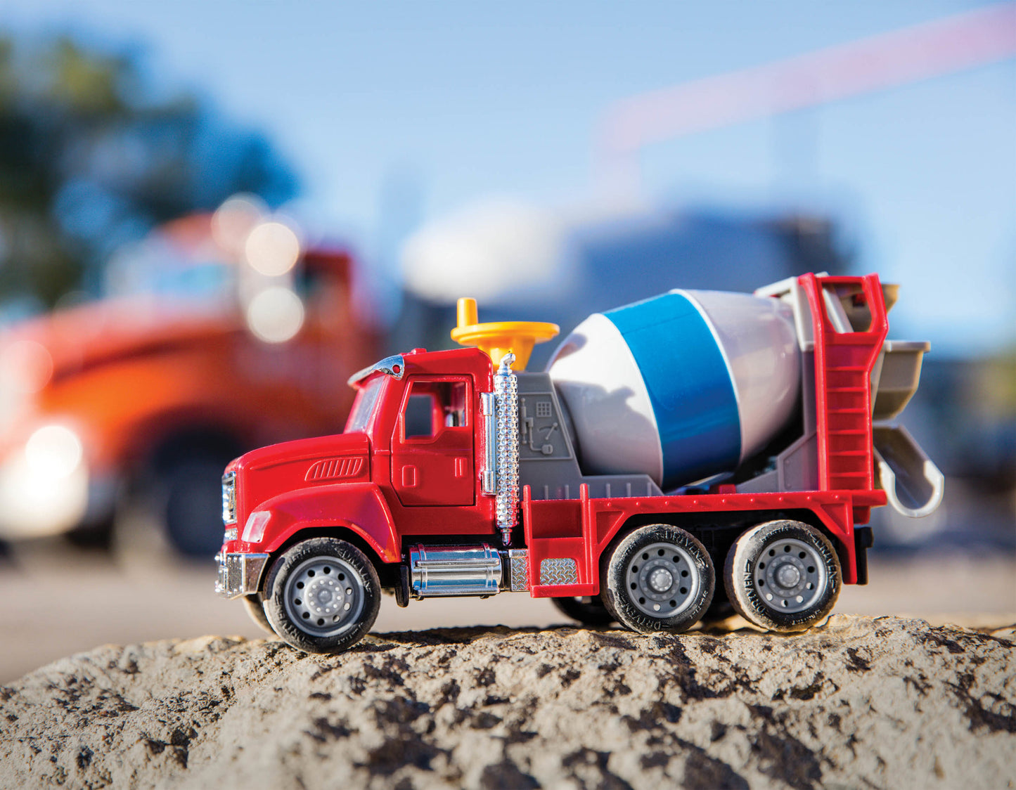 Cement Truck MICRO SERIES