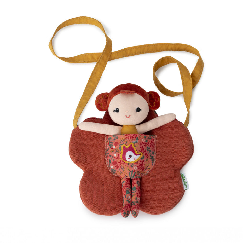 MUÑECA ADÈLE CON BOLSO DE FLOR