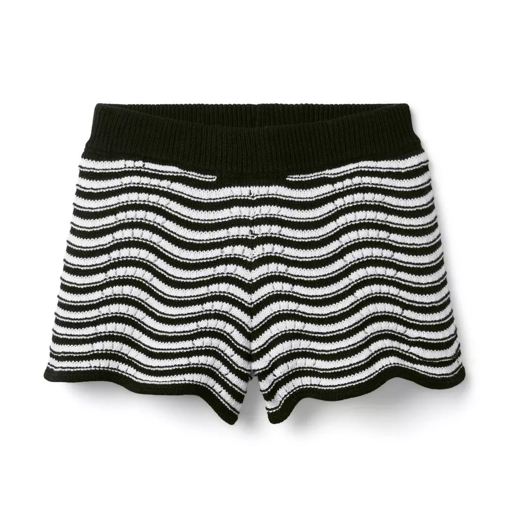 S ES BW STRIPE SCALLOP SHORT BW