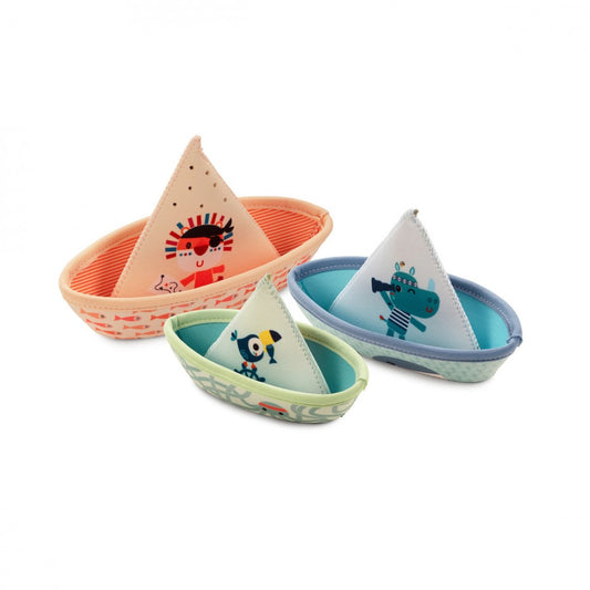 tres barquitos de jungla