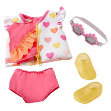 SWIMSUIT OUTFIT
