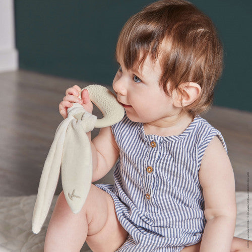 RABBIT TEETHER CREAM